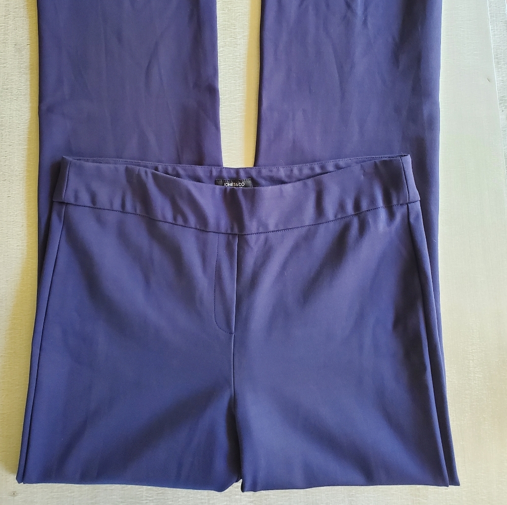 Jones New York Women's Straight Leg Pants - Never Worn - Picture 3 of 5